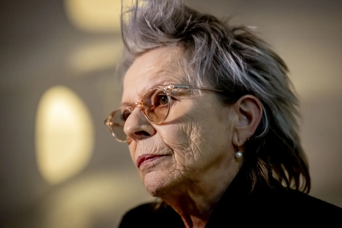 Connie Palmen revient sur sa vie, mais dans *Johnnie Walker* il y a peu d’enjeux