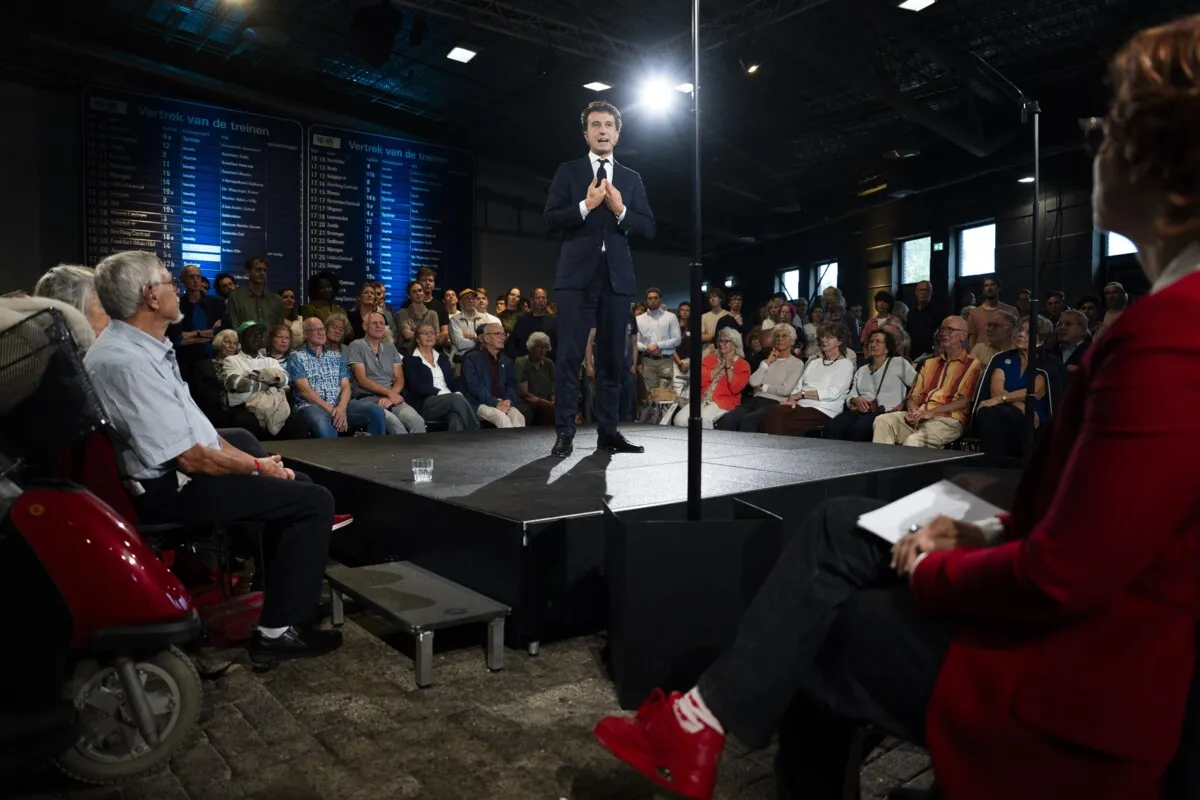 Lutte de clans au sein de PRO : vers quel groupe politique européen le parti va-t-il se rapprocher ?