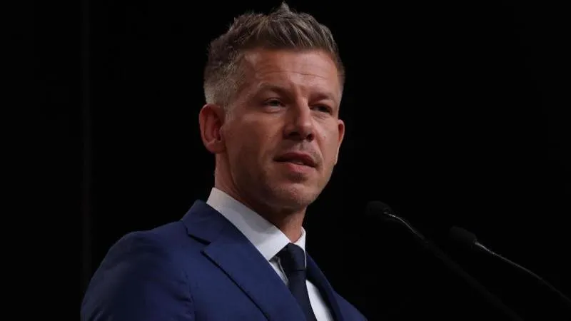 Madjar annonce que la Hongrie a entamé l'élaboration d'une nouvelle constitution