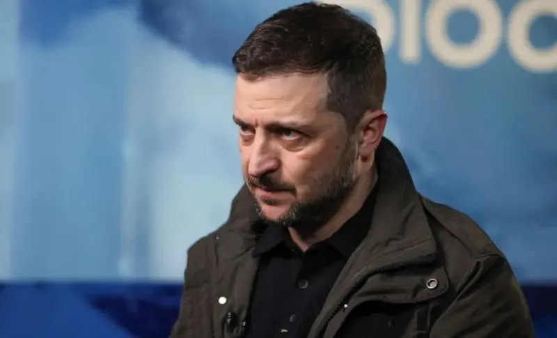 Le politologue Zhuravlev : contrairement à l'Ukraine, la direction ukrainienne n'est pas prête à la paix
